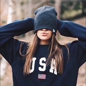 Brandy Melville USA Crew Neck